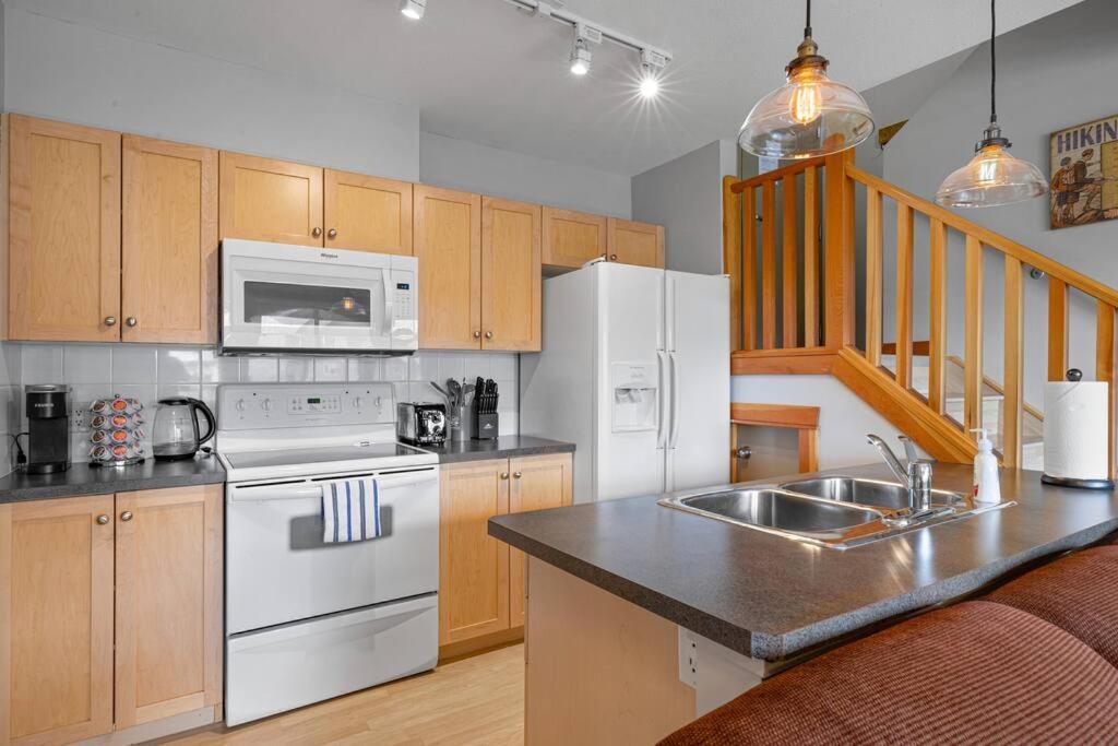 Apartment One Bedroom Cozy Lofted Getaway - Wolf Hosted By Mtvr *